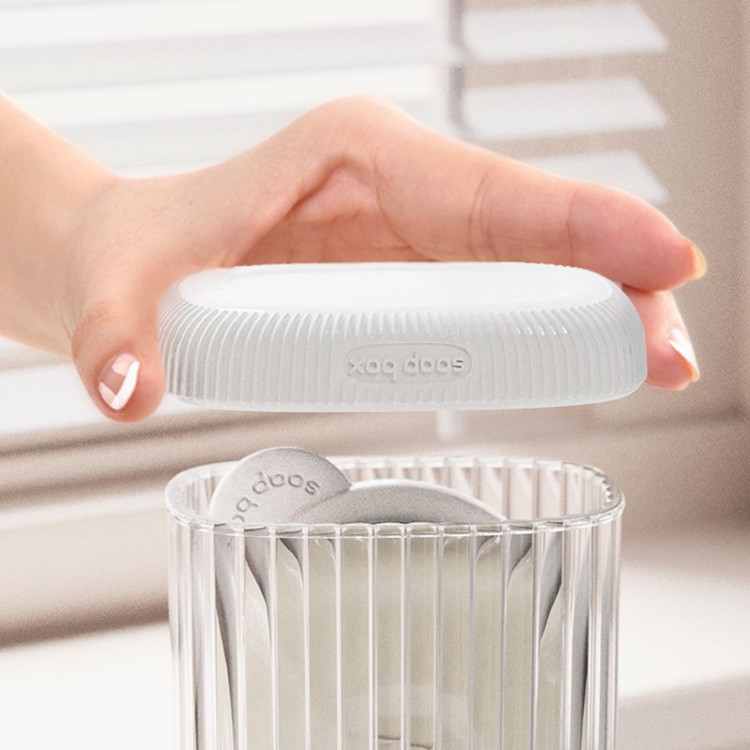 Portable Bar Soap Holder Leakproof Soap Container with Lid and Brush