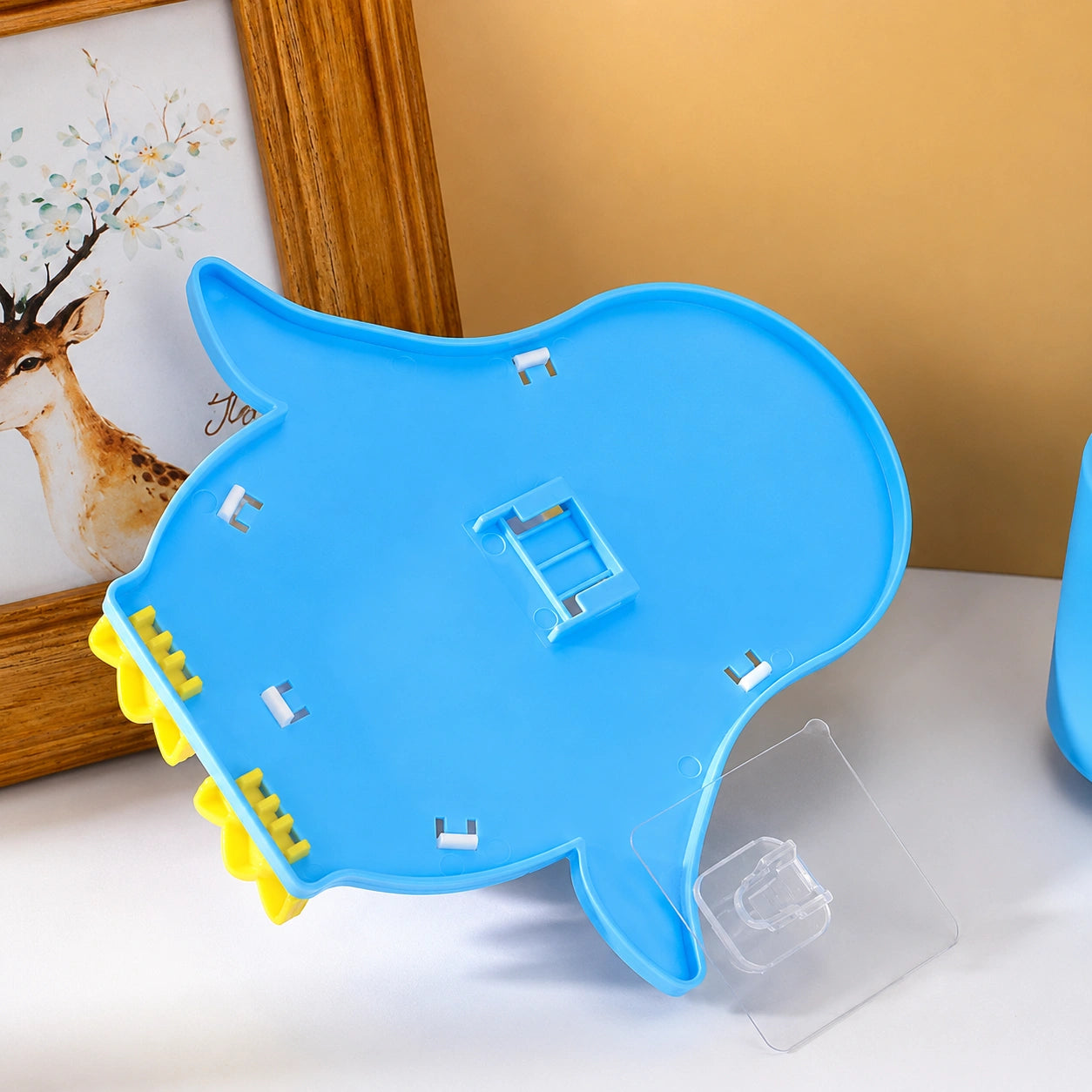 Cute Penguin Wall Storage Rack – 1-Tier Toothbrush & Cosmetic Organizer