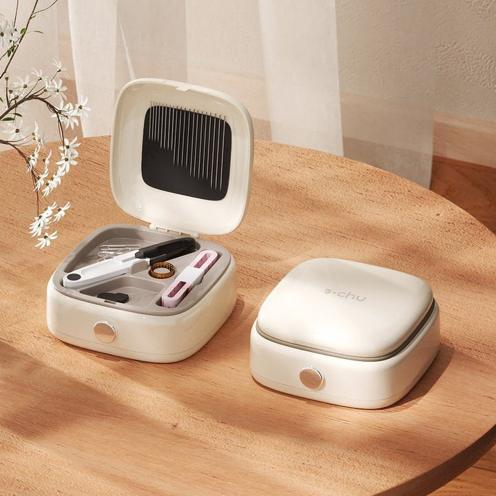Mini Magnetic Sewing Kit – Lightweight and Travel-Ready Craft Set
